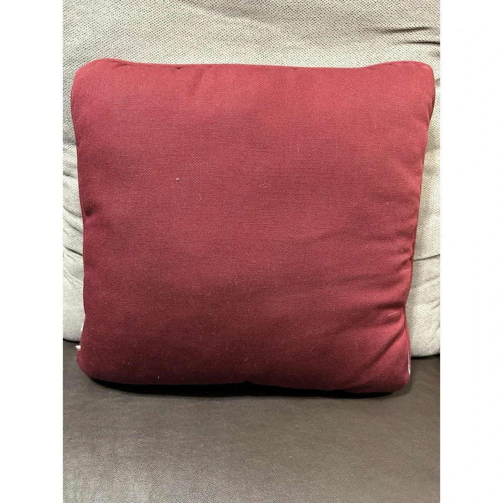 Maxine Tapestry Pillow Shoebox Hallmark classic Christmas‎ miracle throw pillow